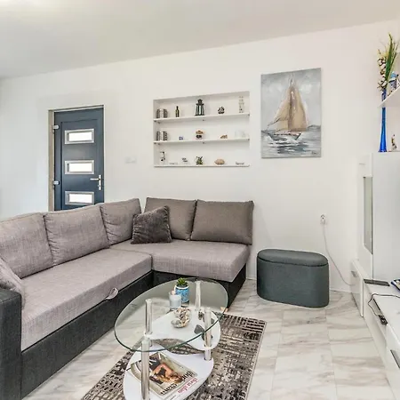 Holiday home 2 Bedroom Amazing In Sveti Petar Na Moru